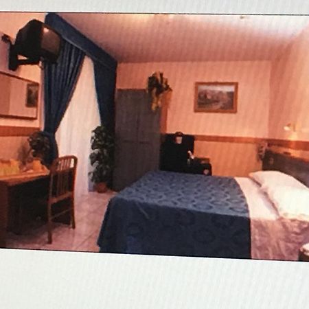 Hotel Rubino Řím Exteriér fotografie